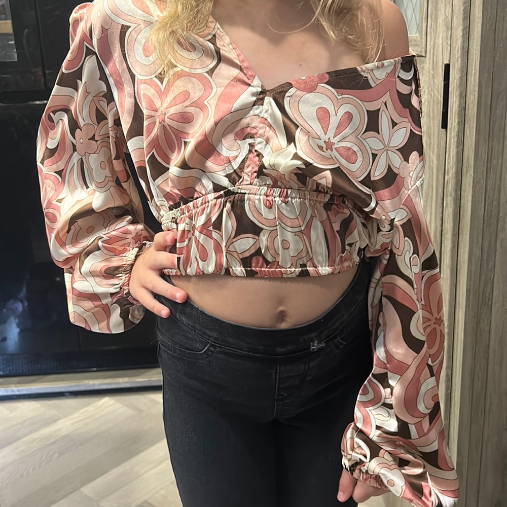 Cute long sleeve top